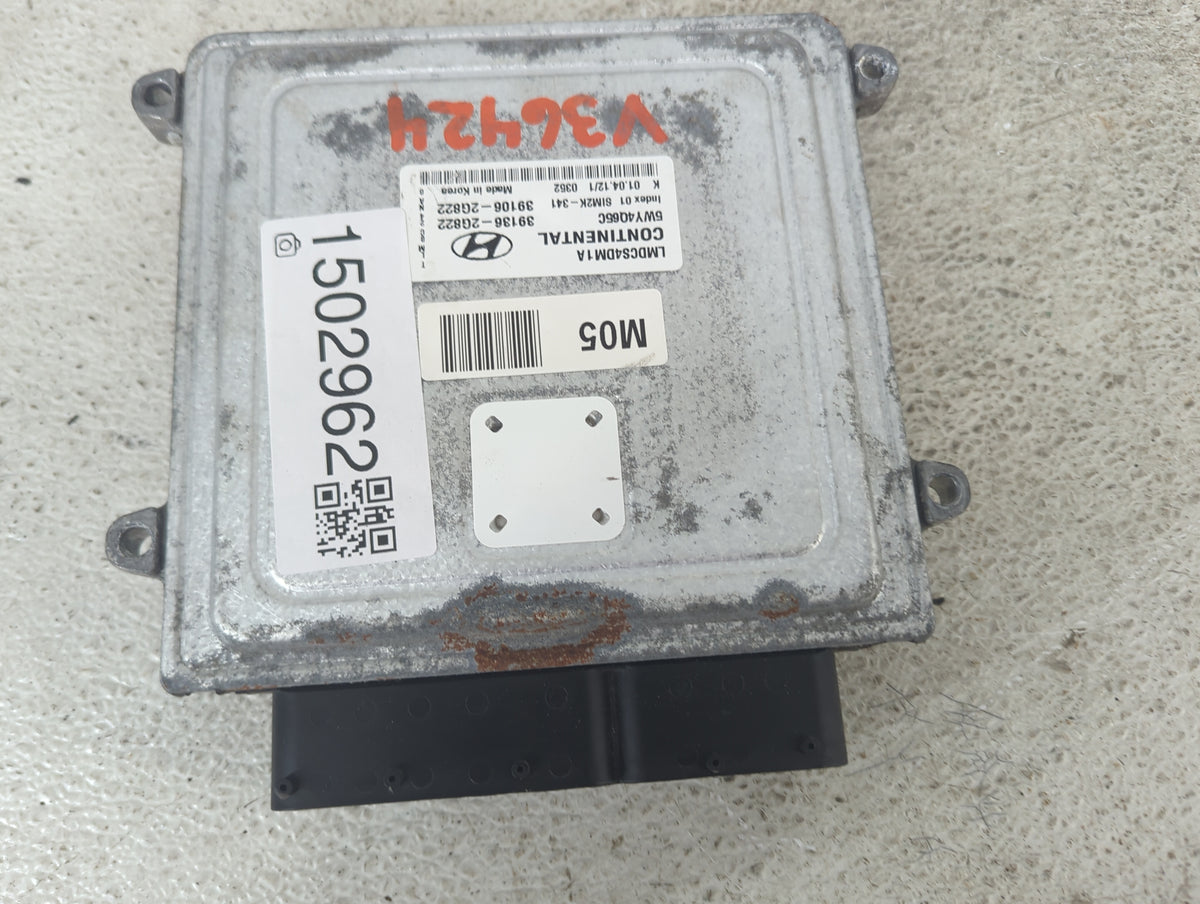 2010-2013 Hyundai Tucson PCM Engine Control Computer ECU ECM PCU OEM P/N:39136-2G822 39106-2G822 Fits Fits 2010 2011 2012 20