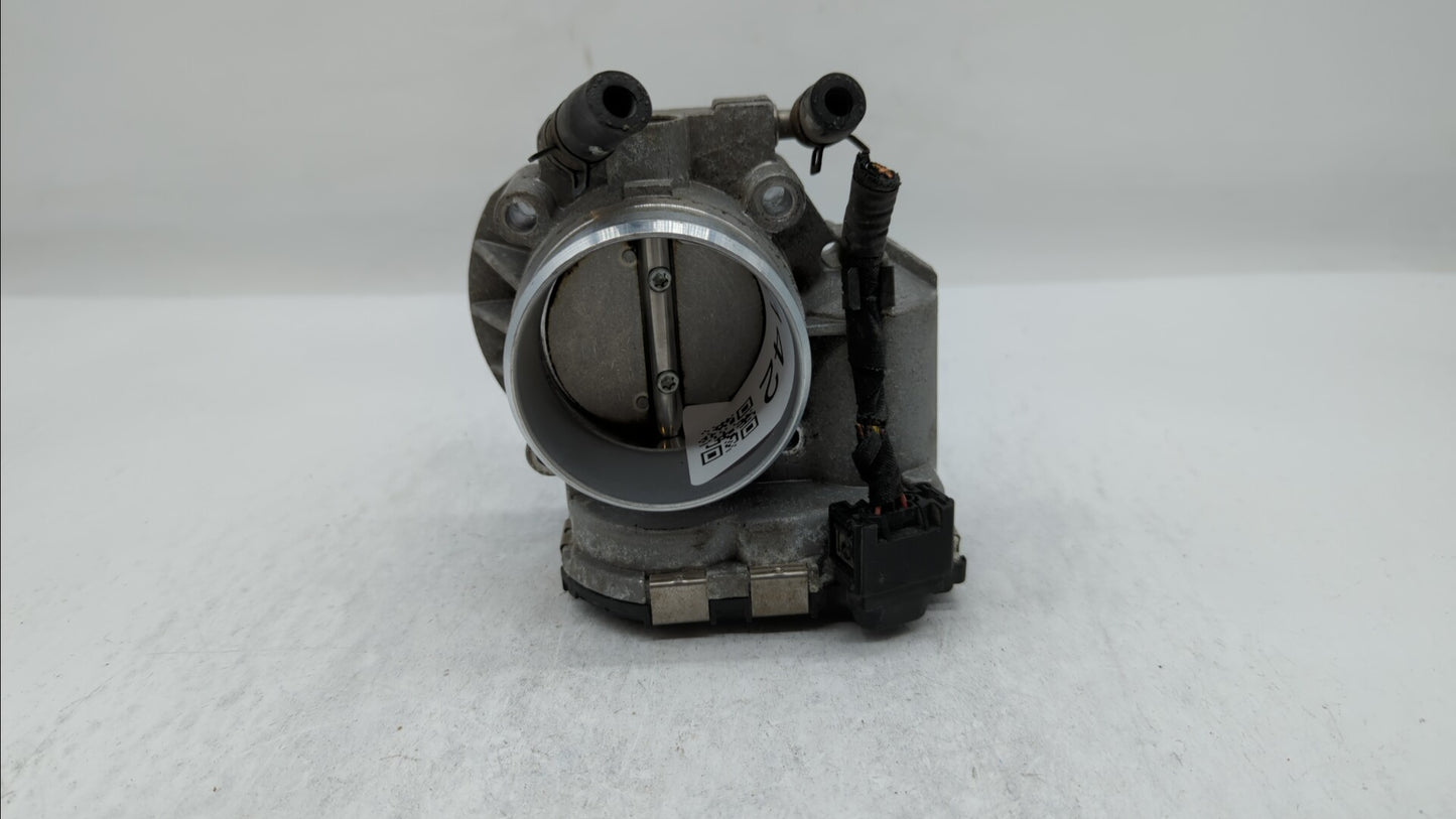 2010-2013 Hyundai Tucson Throttle Body P/N:35100-25400 35100-25200 Fits Fits 2006 2007 2008 2009 2010 2011 2012 2013 OEM Use