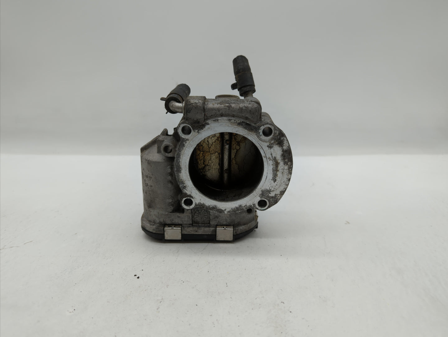 2010-2013 Hyundai Tucson Throttle Body P/N:35100-25400 35100-25200 Fits Fits 2006 2007 2008 2009 2010 2011 2012 2013 OEM Use