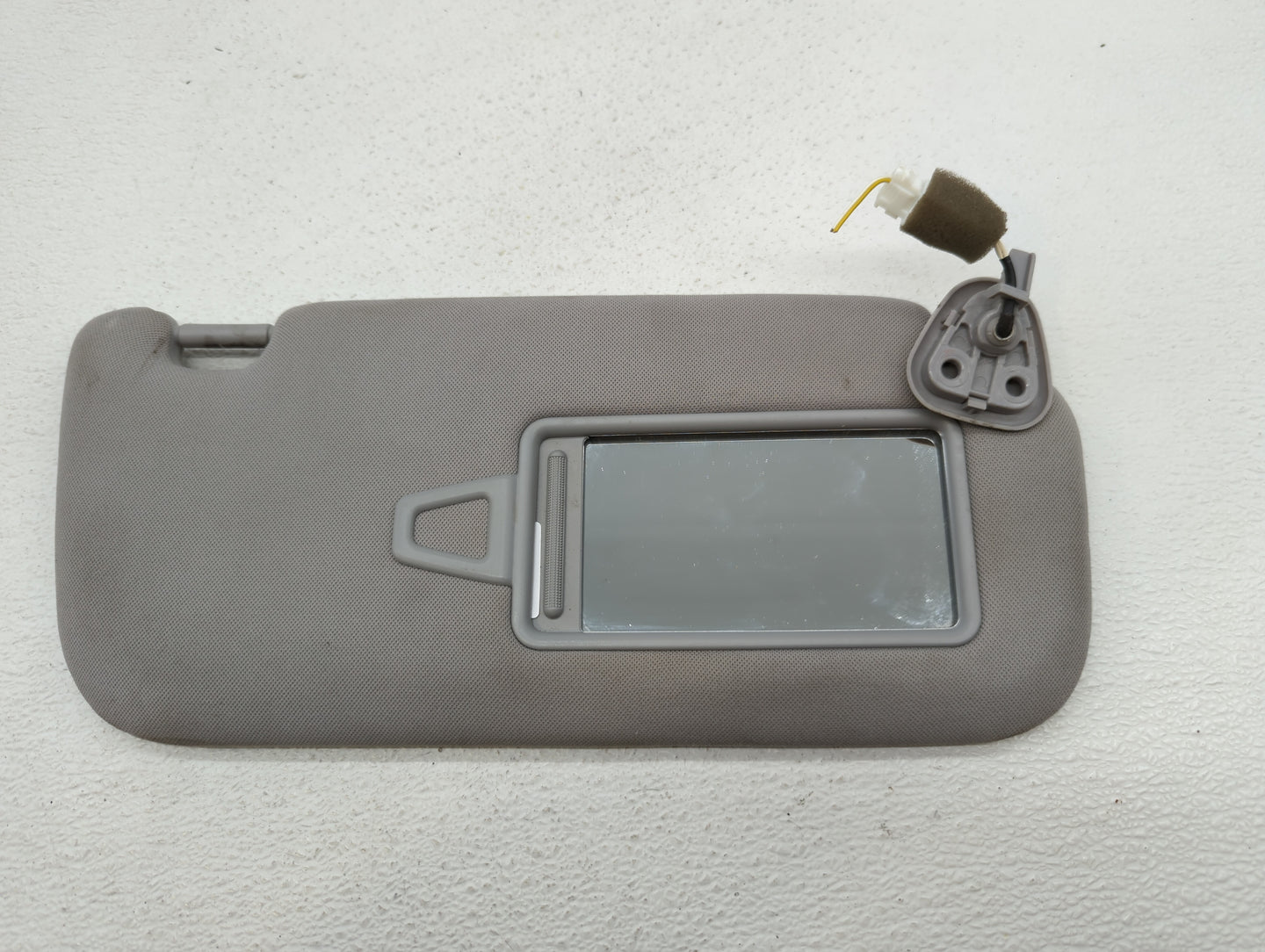 2010-2015 Hyundai Tucson Sun Visor Shade Replacement Passenger Right Mirror Fits Fits 2010 2011 2012 2013 2014 2015 OEM Used