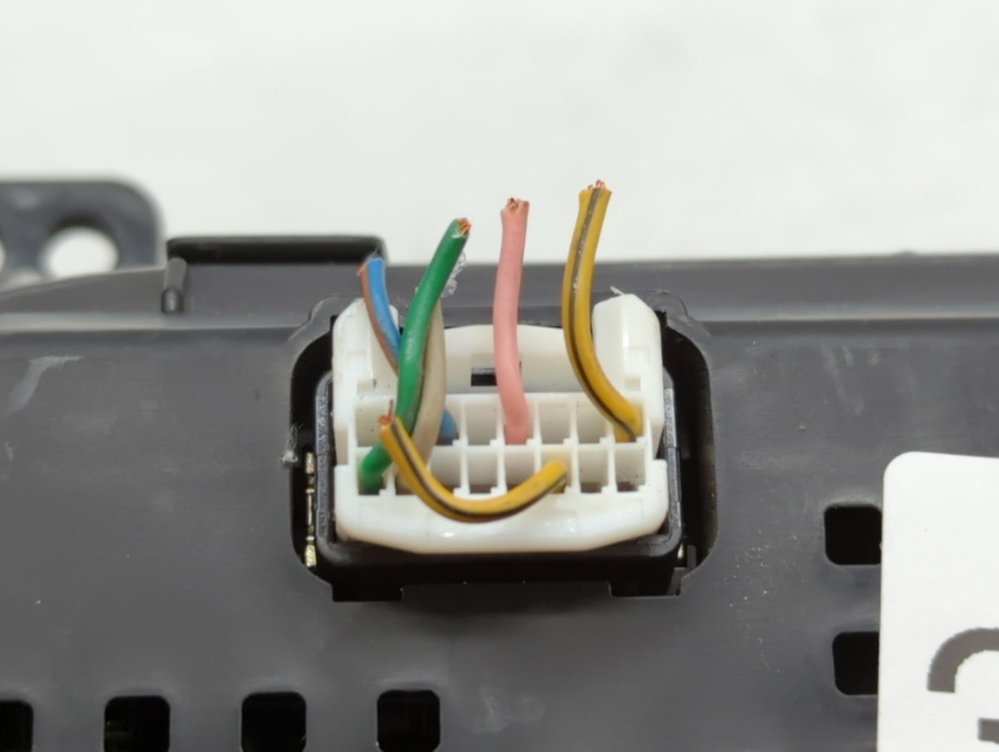 2011-2013 Hyundai Tucson Instrument Cluster Speedometer Gauges P/N:94100-2S015 Fits Fits 2011 2012 2013 OEM Used Auto Parts 