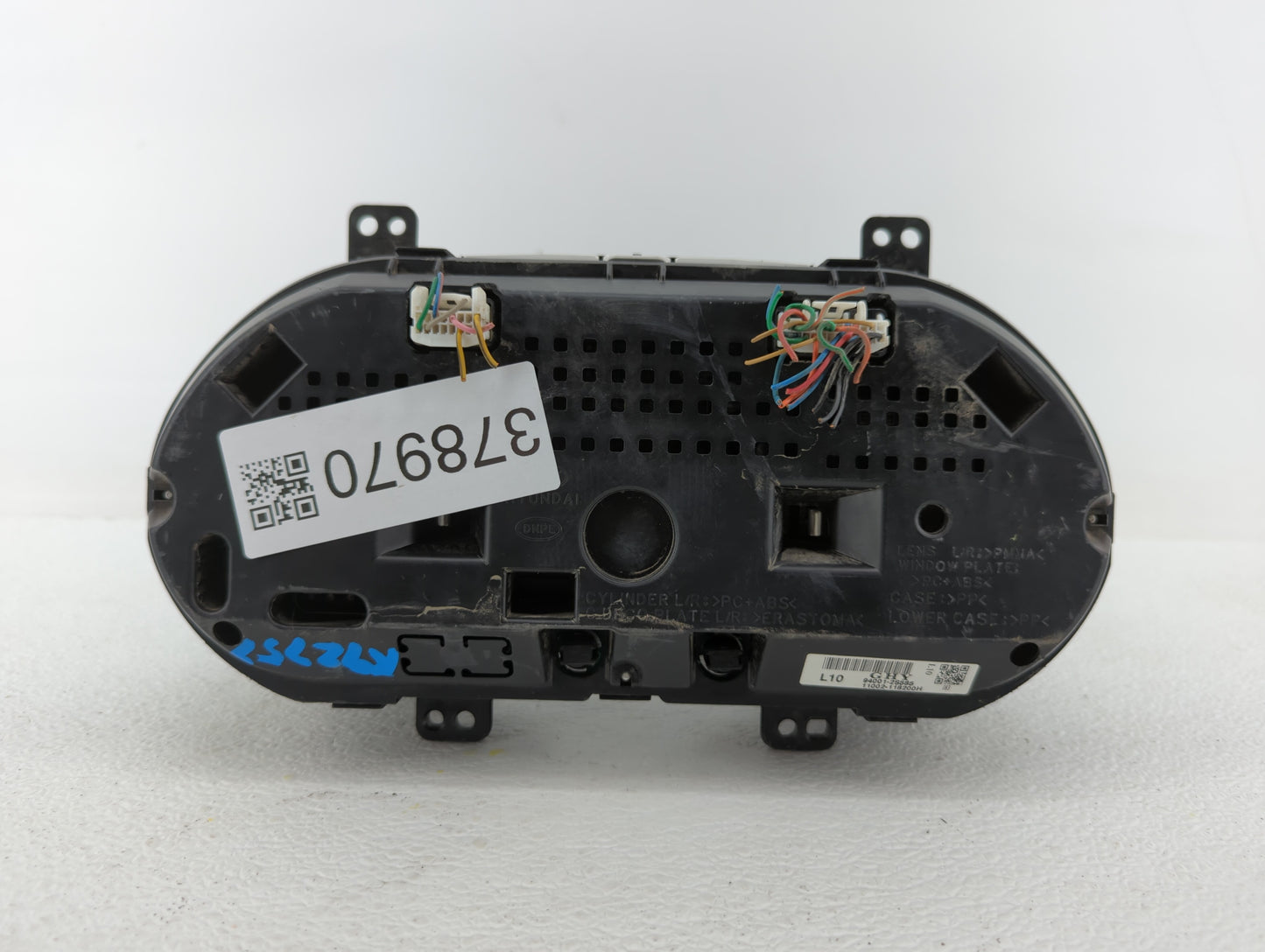 2010-2013 Hyundai Tucson Instrument Cluster Speedometer Gauges P/N:94001-2S580 94001-2S585 Fits Fits 2010 2011 2012 2013 OEM