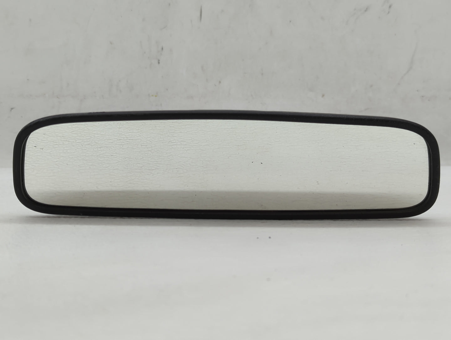 2009-2022 Hyundai Tucson Interior Rear View Mirror Replacement OEM P/N:E4012143 Fits OEM Used Auto Parts - Oemusedautoparts1