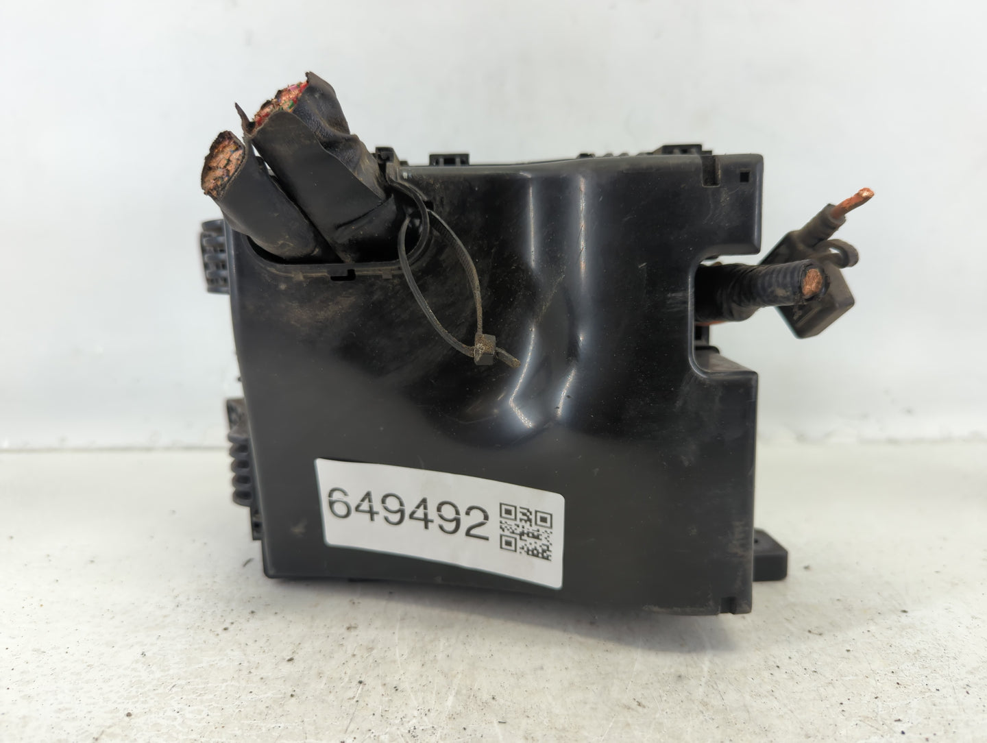 2011-2013 Hyundai Tucson Fusebox Fuse Box Panel Relay Module P/N:91401 2S154 Fits Fits 2011 2012 2013 OEM Used Auto Parts - 