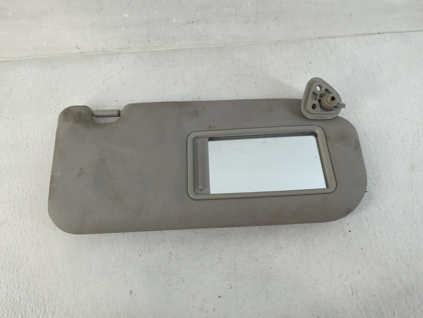 2010-2015 Hyundai Tucson Sun Visor Shade Replacement Passenger Right Mirror Fits Fits 2010 2011 2012 2013 2014 2015 OEM Used