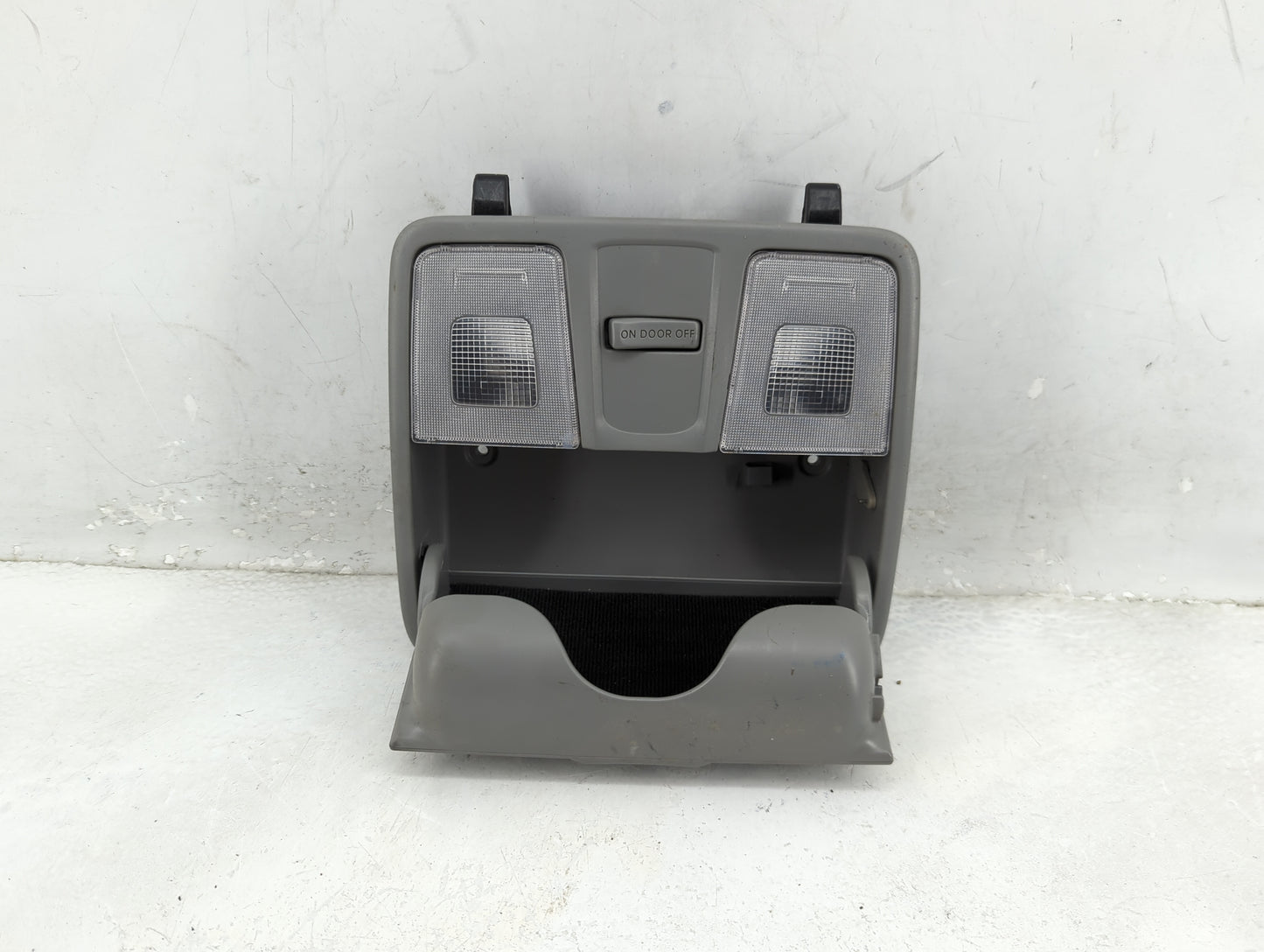 2012-2014 Hyundai Veloster Overhead Roof Console Interior Dome Light 1011815 - Oemusedautoparts1.com