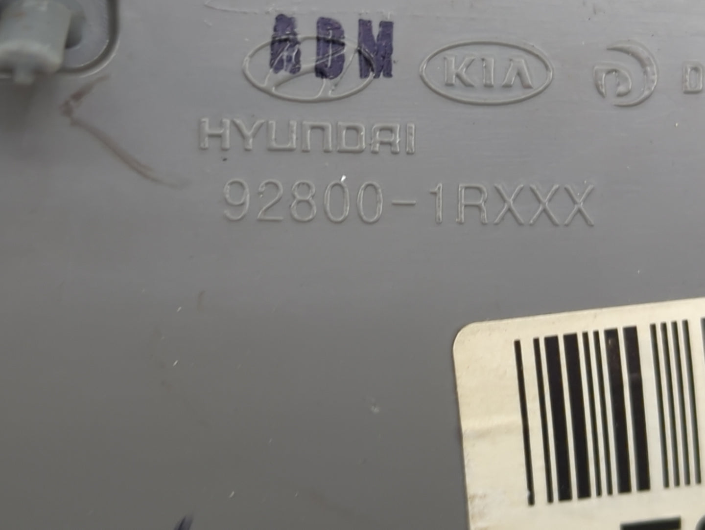 2012-2014 Hyundai Veloster Overhead Roof Console Interior Dome Light 1011815 - Oemusedautoparts1.com
