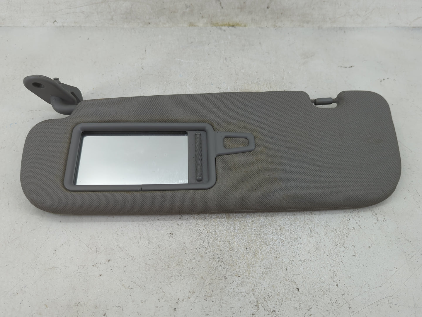 2012-2015 Hyundai Veloster Sun Visor Shade Replacement Driver Left Mirror Fits Fits 2012 2013 2014 2015 OEM Used Auto Parts 
