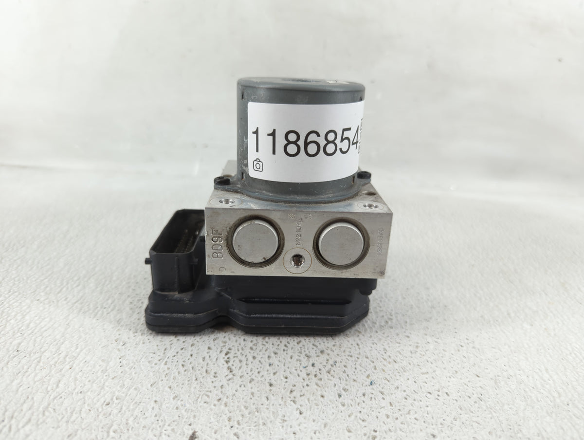 2012-2013 Hyundai Veloster Anti-Lock Brake ABS Pump Module Actuator OEM P/N:58920-2V400 Fits Fits 2012 2013 OEM Used Auto Pa
