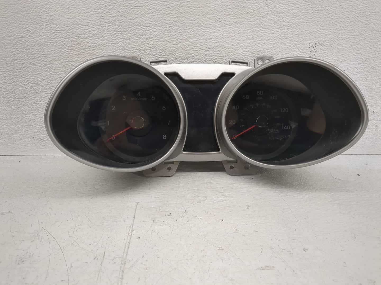 2012-2015 Hyundai Veloster Instrument Cluster Speedometer Gauges Fits Fits 2012 2013 2014 2015 OEM Used Auto Parts - Oemused