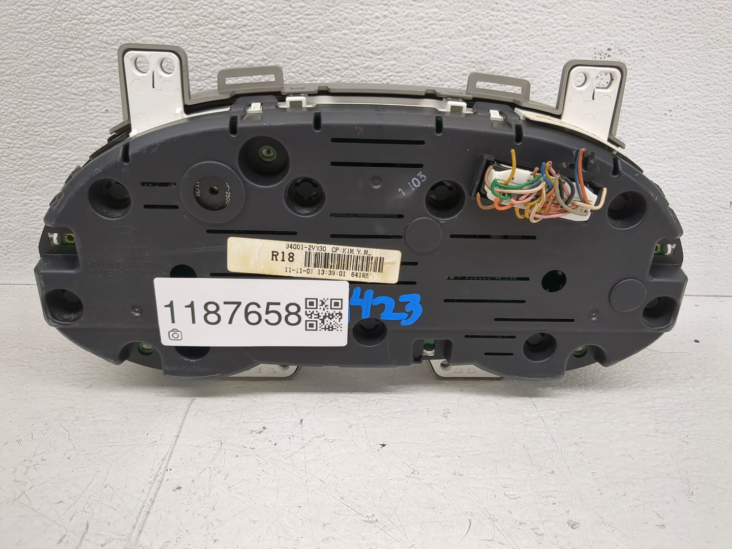 2012-2015 Hyundai Veloster Instrument Cluster Speedometer Gauges Fits Fits 2012 2013 2014 2015 OEM Used Auto Parts - Oemused