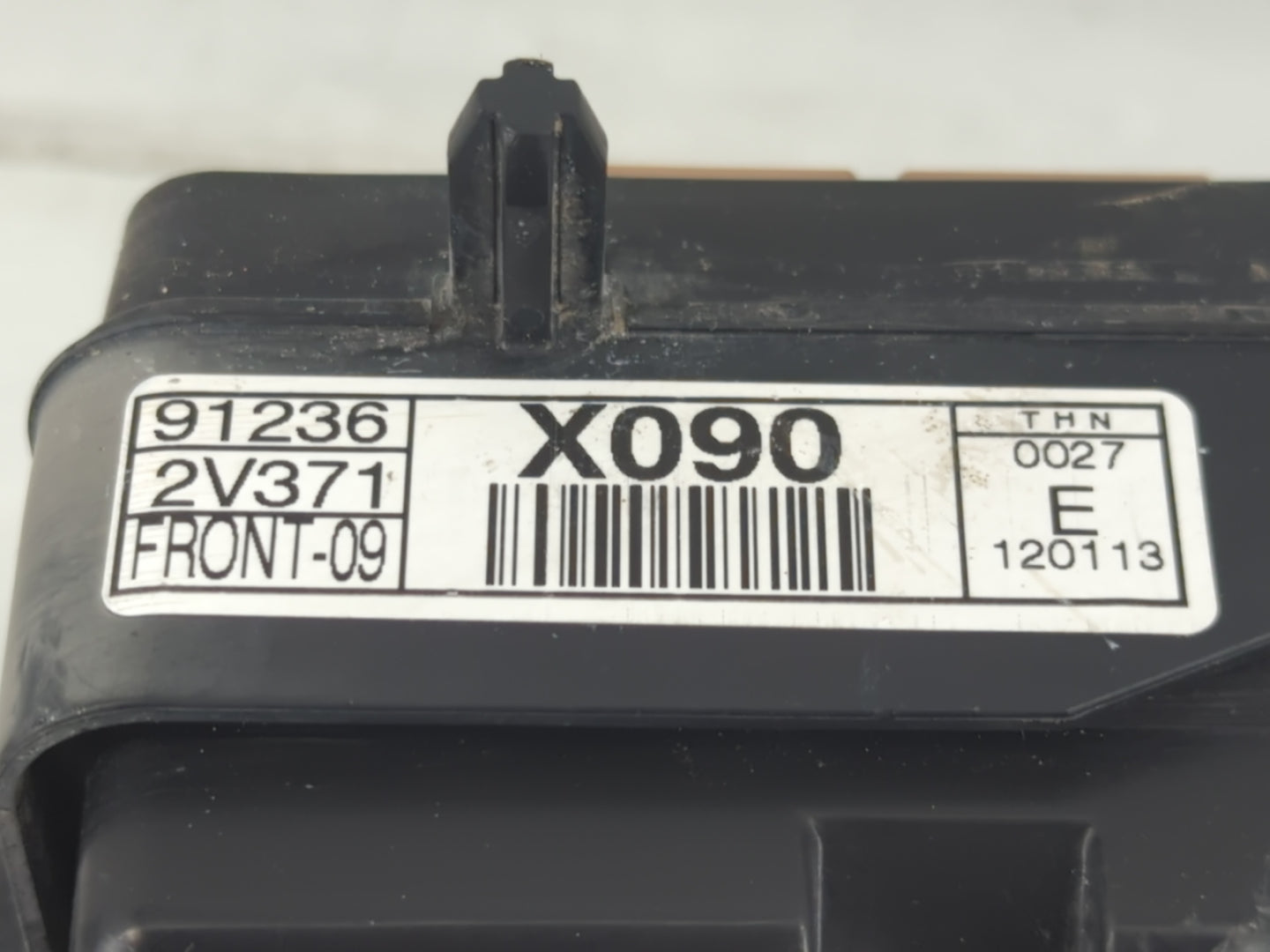 2012-2014 Hyundai Veloster Fusebox Fuse Box Panel Relay Module P/N:2V371X090 91236X090 Fits Fits 2012 2013 2014 OEM Used Aut