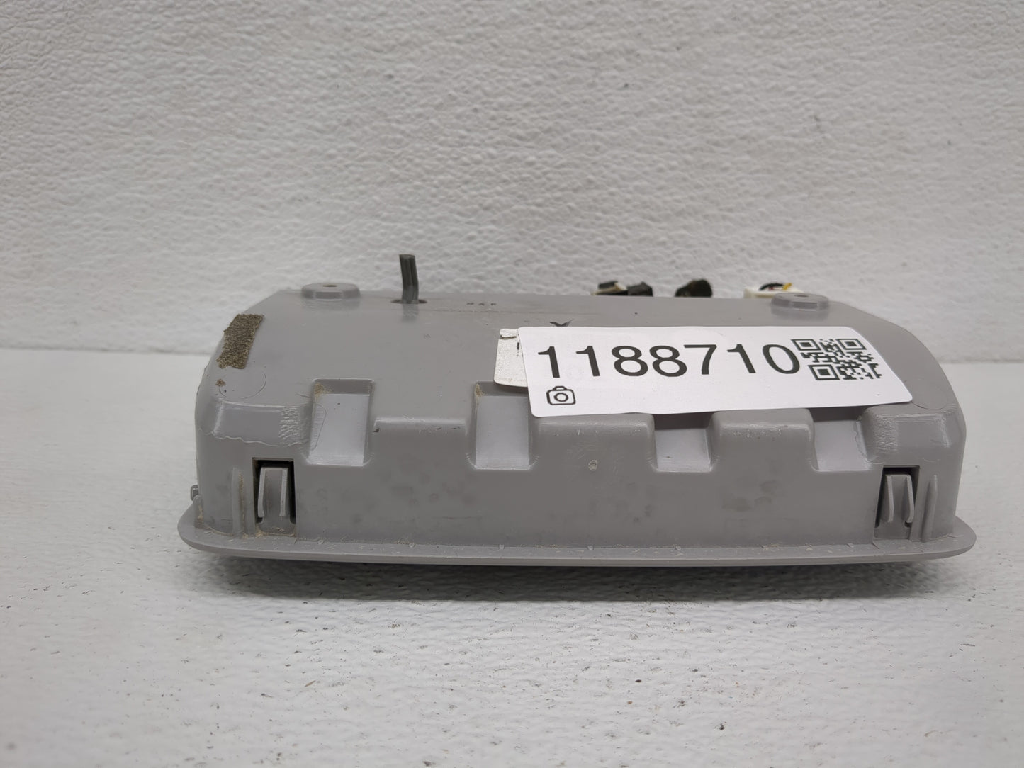 2012 Hyundai Veloster Overhead Roof Console - Oemusedautoparts1.com