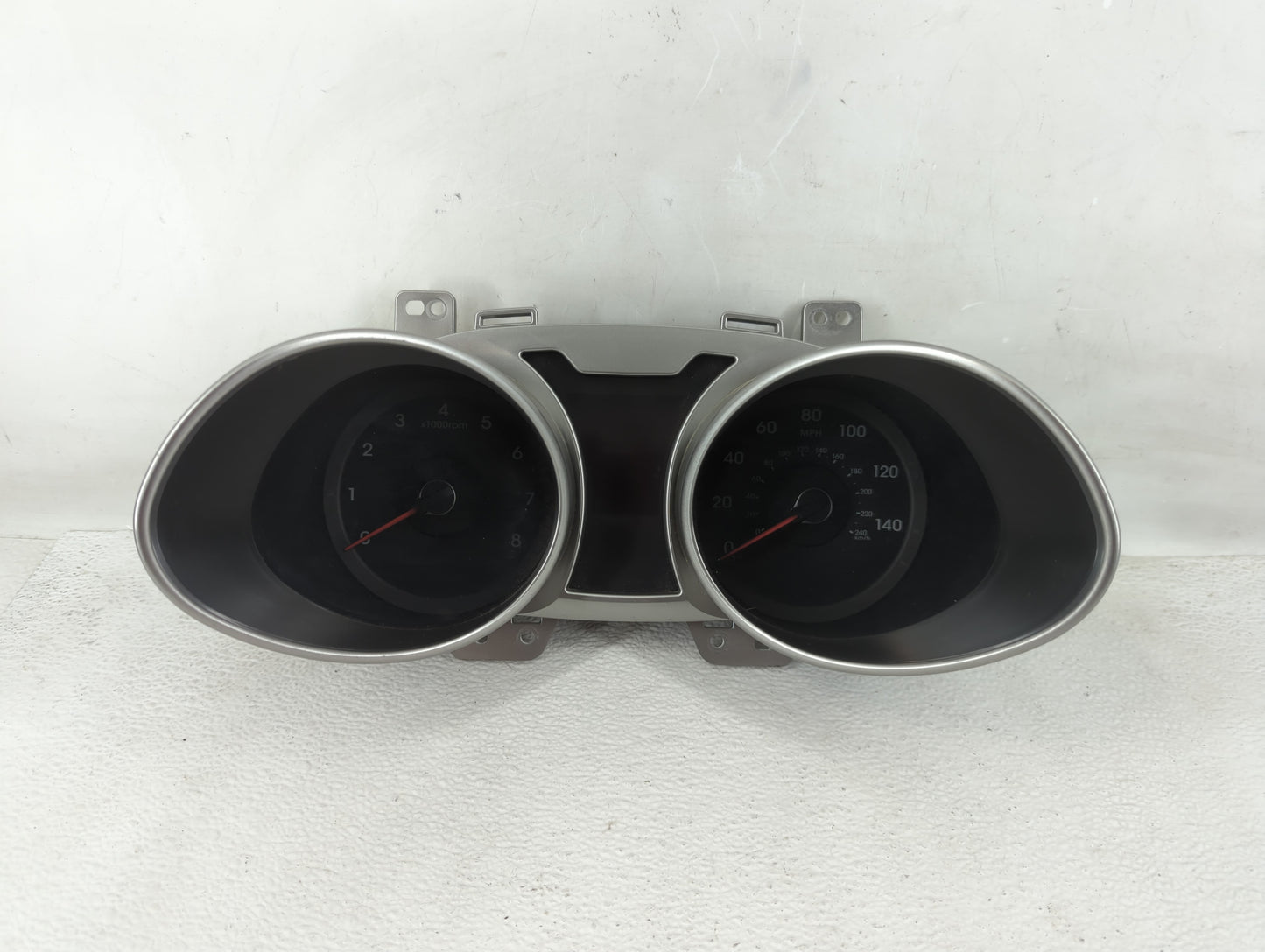 2012-2015 Hyundai Veloster Instrument Cluster Speedometer Gauges P/N:94001-2V320 Fits Fits 2012 2013 2014 2015 OEM Used Auto