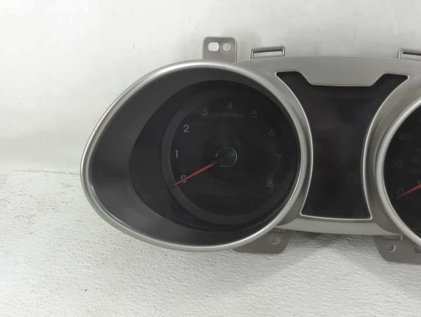2012-2015 Hyundai Veloster Instrument Cluster Speedometer Gauges P/N:94001-2V320 Fits Fits 2012 2013 2014 2015 OEM Used Auto