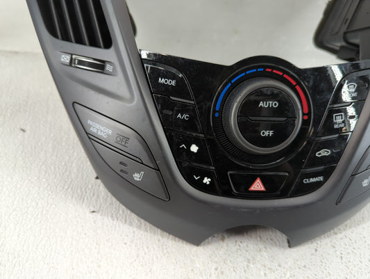 2012-2017 Hyundai Veloster Climate Control Module Temperature AC/Heater Replacement P/N:97250-2V530 Fits OEM Used Auto Parts