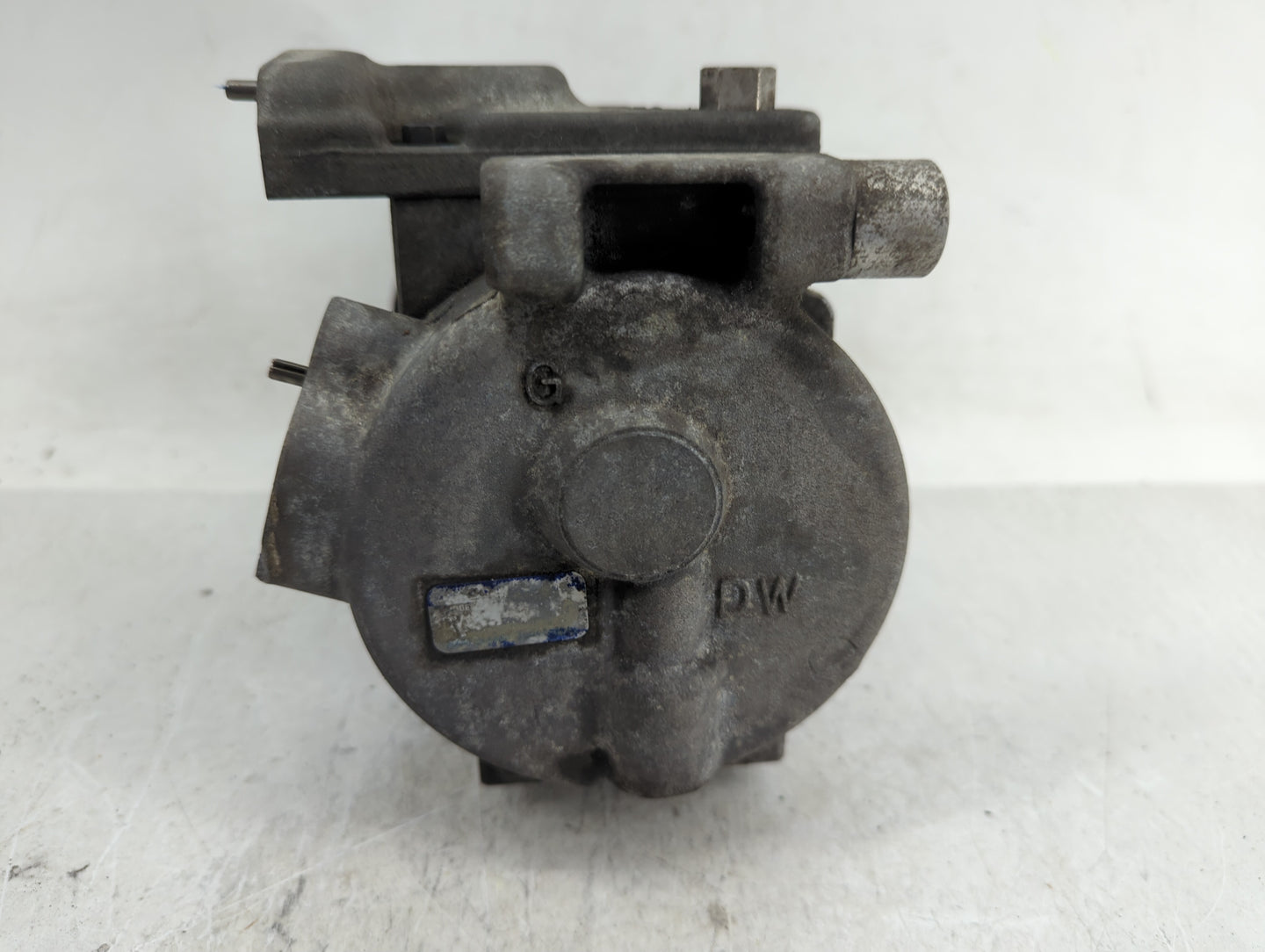 2012-2014 Hyundai Veloster Air Conditioning A/c Ac Compressor Oem - Oemusedautoparts1.com