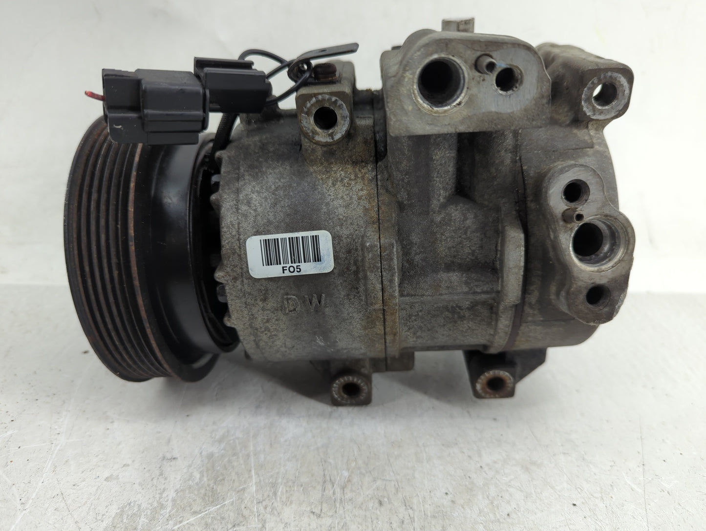 2012-2014 Hyundai Veloster Air Conditioning A/c Ac Compressor Oem - Oemusedautoparts1.com