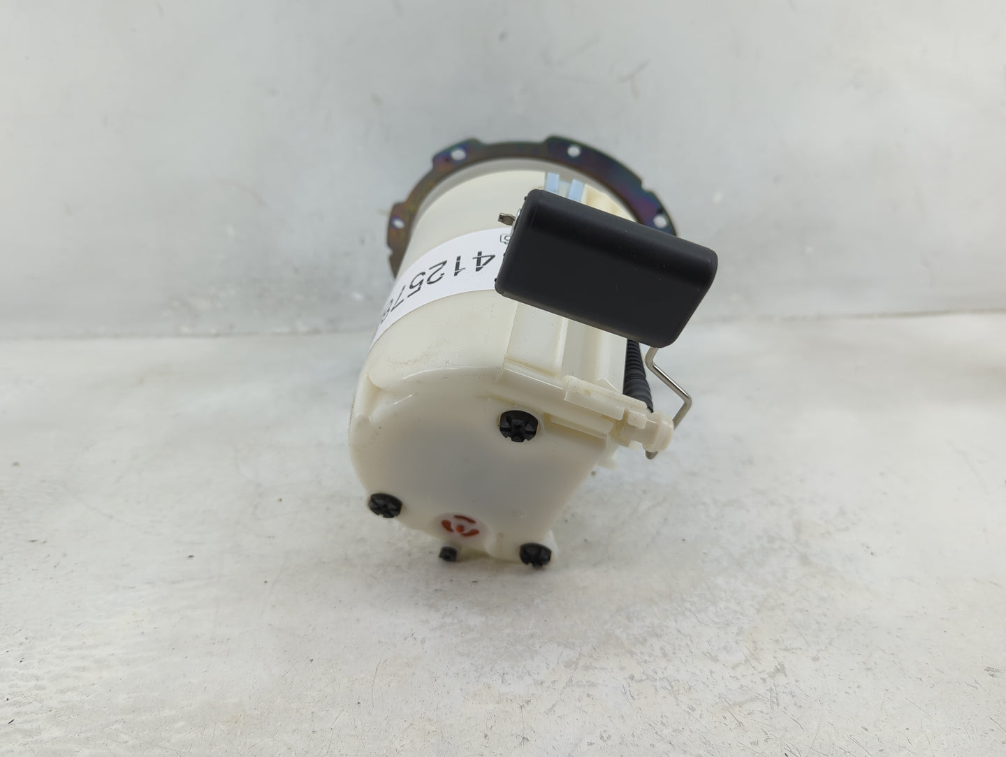 2012-2017 Hyundai Veloster Electrical Gas Fuel Pump Assembly - Oemusedautoparts1.com