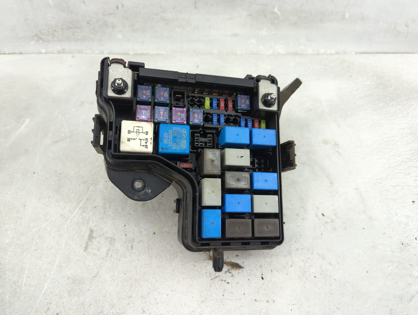 2012-2014 Hyundai Veloster Fusebox Fuse Box Panel Relay Module P/N:91941-2V220 Fits Fits 2012 2013 2014 OEM Used Auto Parts 