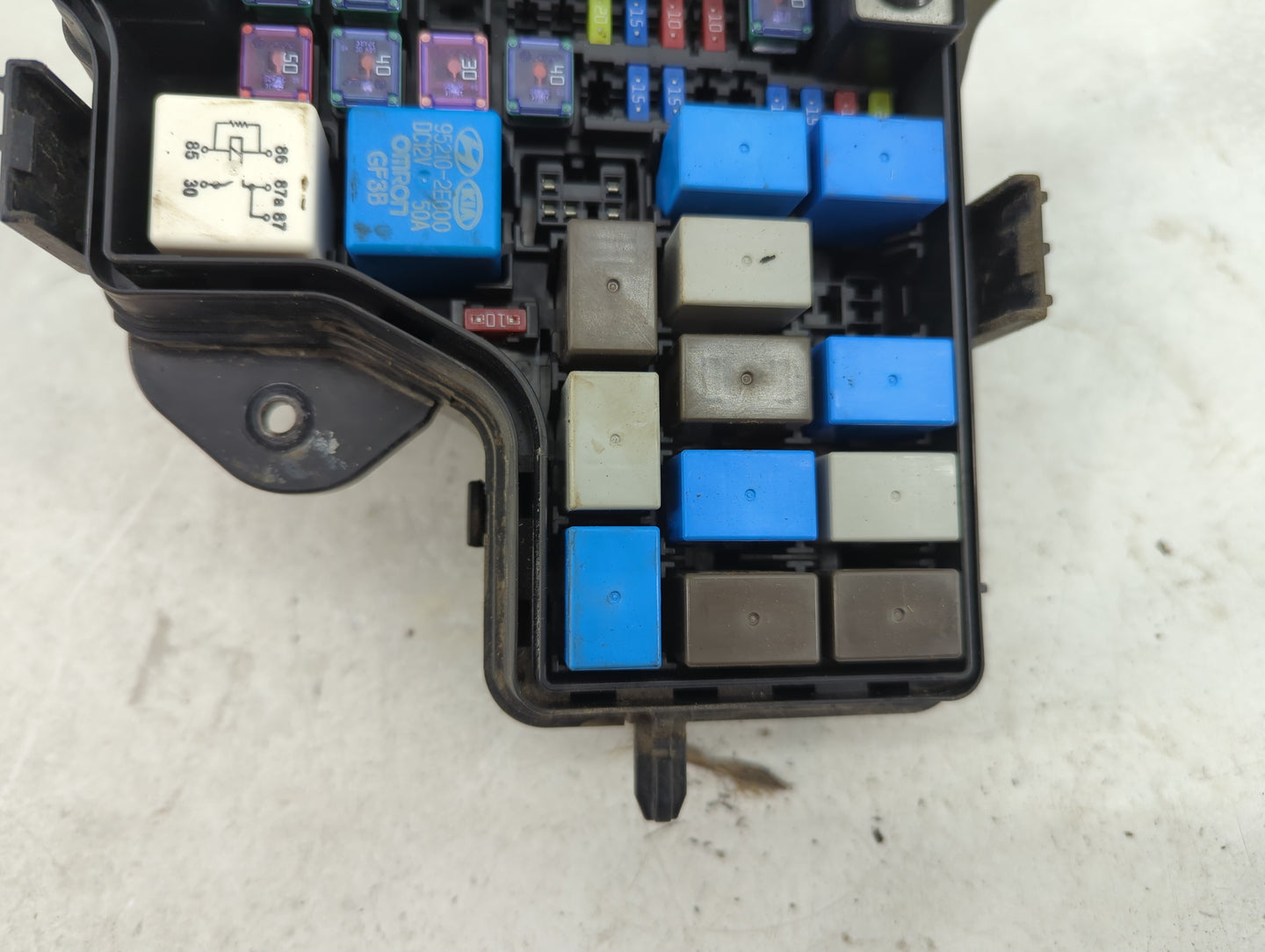 2012-2014 Hyundai Veloster Fusebox Fuse Box Panel Relay Module P/N:91941-2V220 Fits Fits 2012 2013 2014 OEM Used Auto Parts 