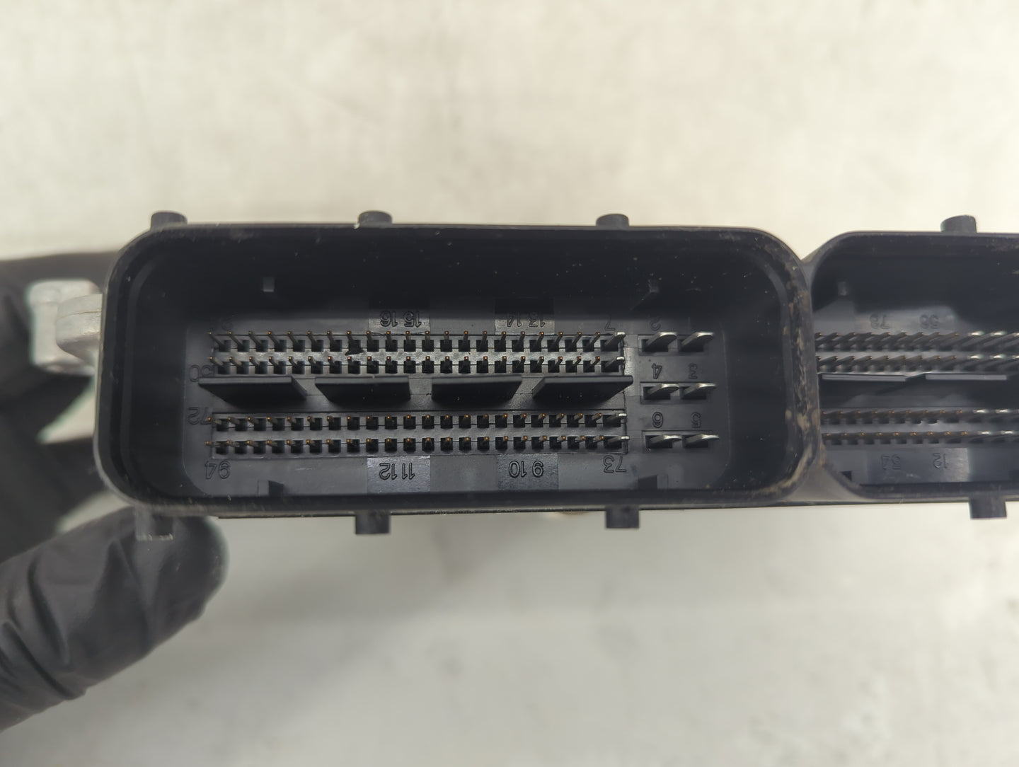 2012-2014 Hyundai Veloster PCM Engine Control Computer ECU ECM PCU OEM P/N:39110-2BBH0 9001120041KO Fits Fits 2012 2014 OEM 