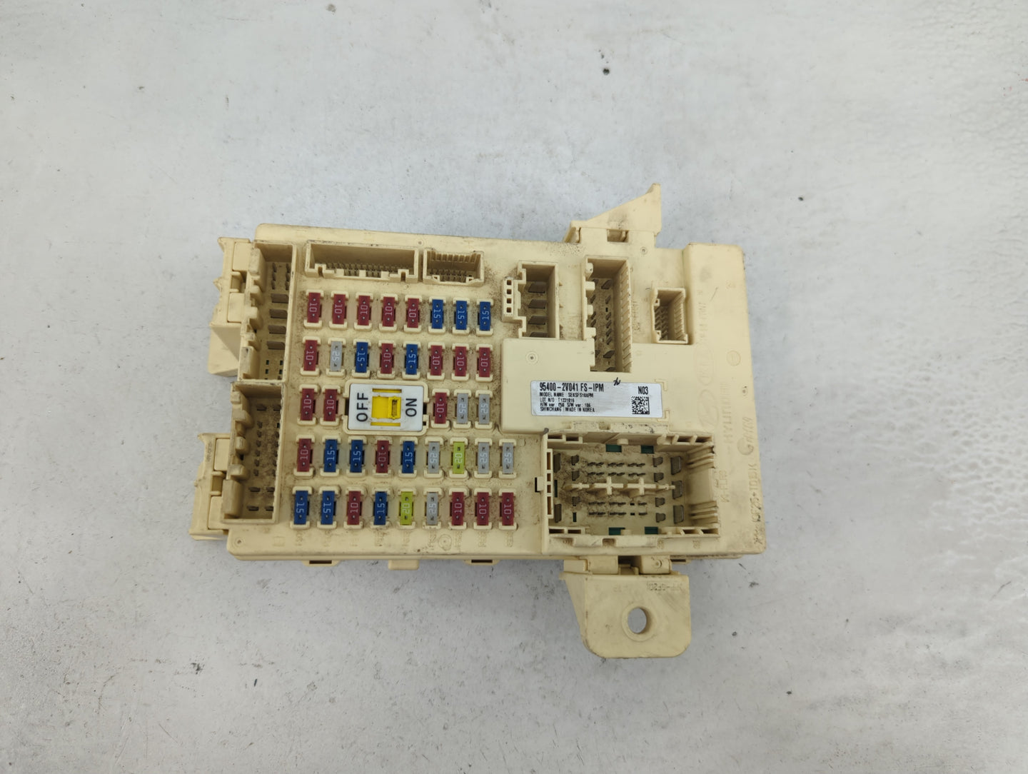 2012-2017 Hyundai Veloster Body Control Module Bcm Inner Cabin Fuse Box - Oemusedautoparts1.com
