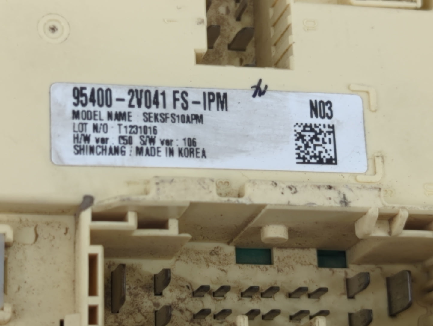 2012-2017 Hyundai Veloster Body Control Module Bcm Inner Cabin Fuse Box - Oemusedautoparts1.com