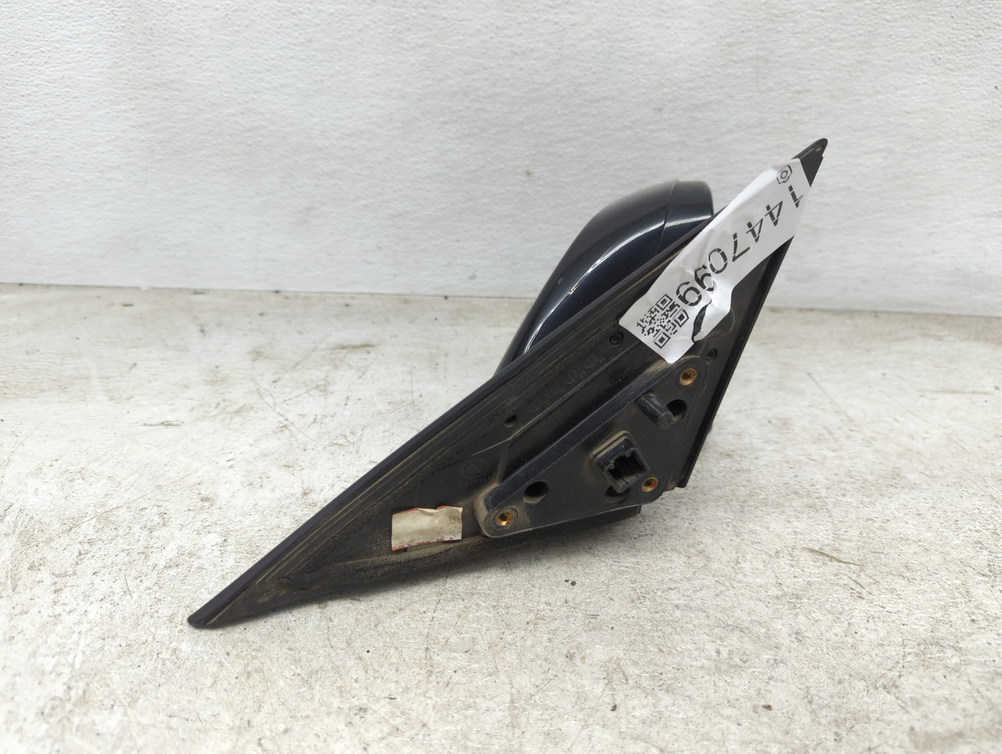 2012-2014 Hyundai Veloster Passenger Side View Mirror - Right Door Mirror OEM Used - Oemusedautoparts1.com