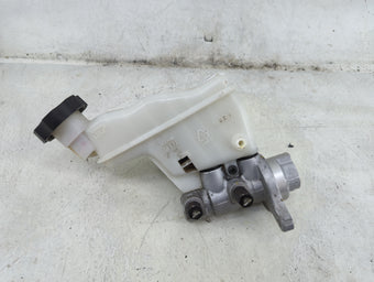 compare product 2012-2017 Hyundai Veloster Brake Master Cylinder 1492189