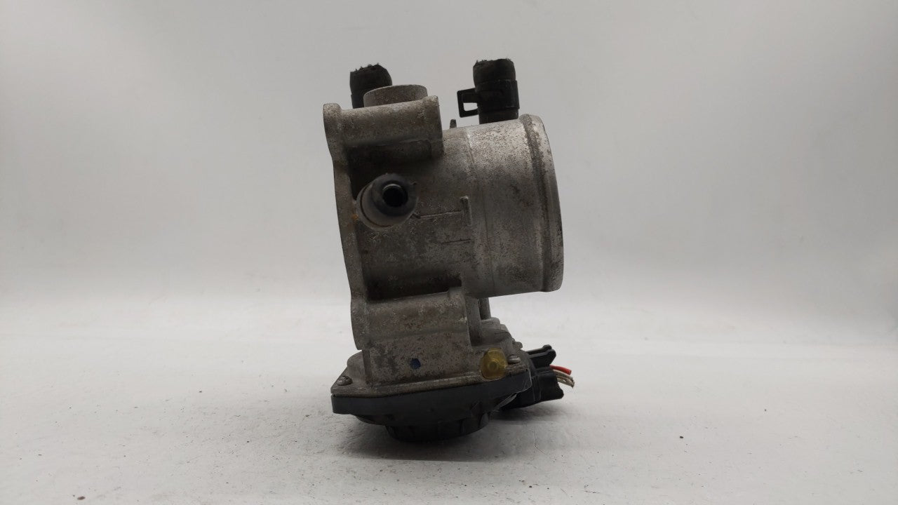 2012-2017 Hyundai Veloster Throttle Body P/N:5302-1S02 35100-2B300 Fits Fits 2012 2013 2014 2015 2016 2017 2018 2019 OEM Use