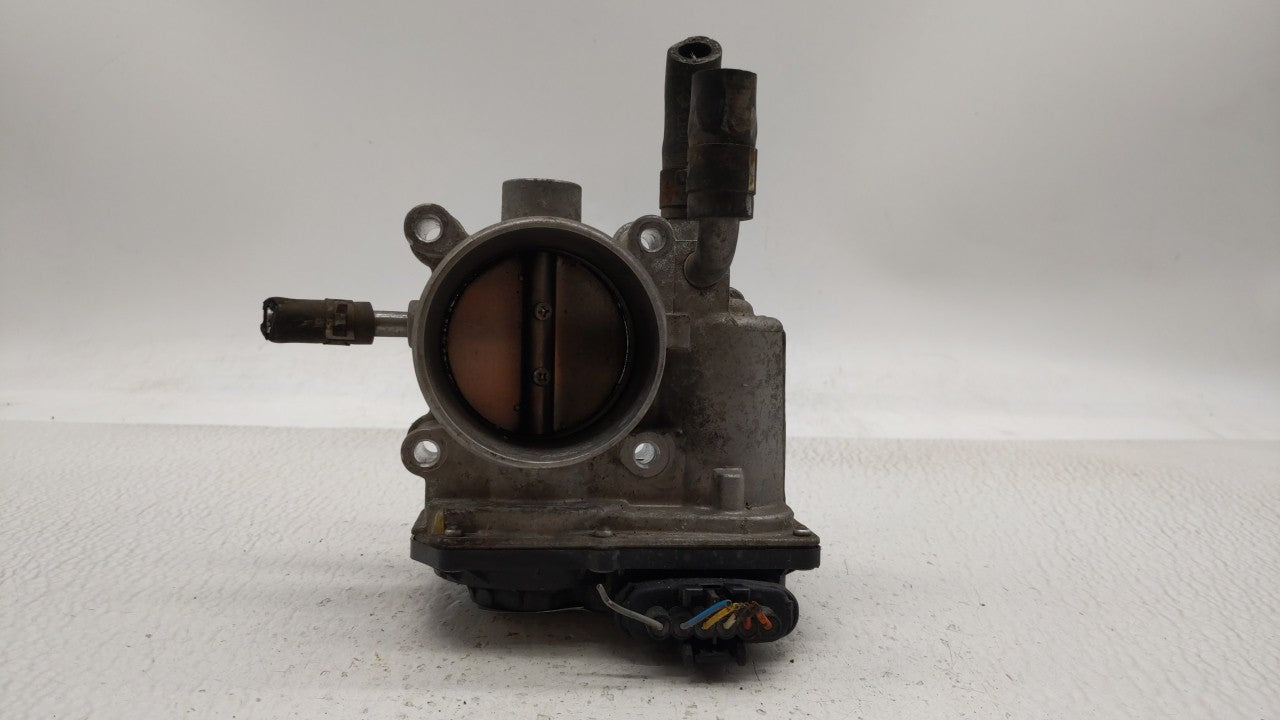2012-2017 Hyundai Veloster Throttle Body P/N:5302-1S02 35100-2B300 Fits Fits 2012 2013 2014 2015 2016 2017 2018 2019 OEM Use
