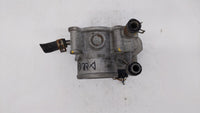 2012-2017 Hyundai Veloster Throttle Body P/N:5302-1S02 35100-2B300 Fits Fits 2012 2013 2014 2015 2016 2017 2018 2019 OEM Use