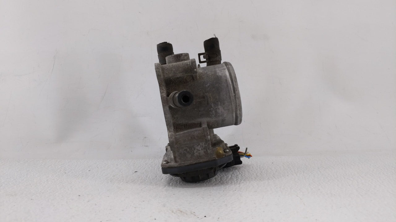 2012-2017 Hyundai Veloster Throttle Body P/N:35100-2B310 5302-1S02, 35100-2B300 Fits Fits 2012 2013 2014 2015 2016 2017 2018