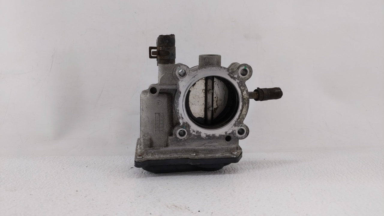 2012-2017 Hyundai Veloster Throttle Body P/N:35100-2B310 5302-1S02, 35100-2B300 Fits Fits 2012 2013 2014 2015 2016 2017 2018
