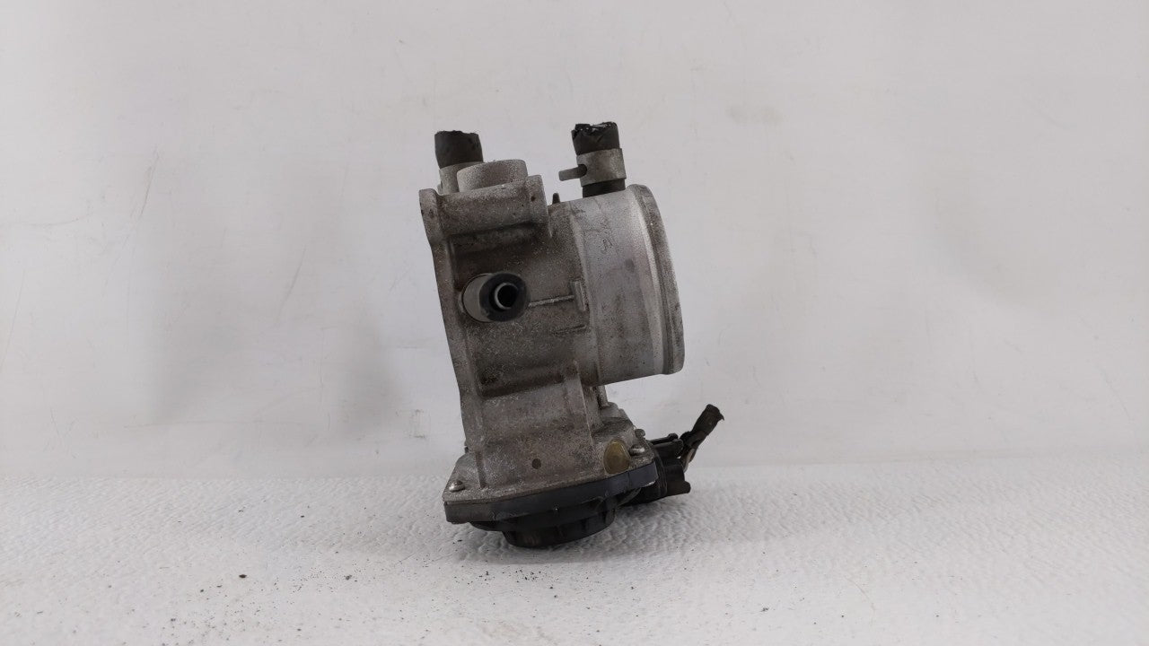 2012-2017 Hyundai Veloster Throttle Body P/N:35100-2B310 5302-1S02, 35100-2B300 Fits Fits 2012 2013 2014 2015 2016 2017 2018