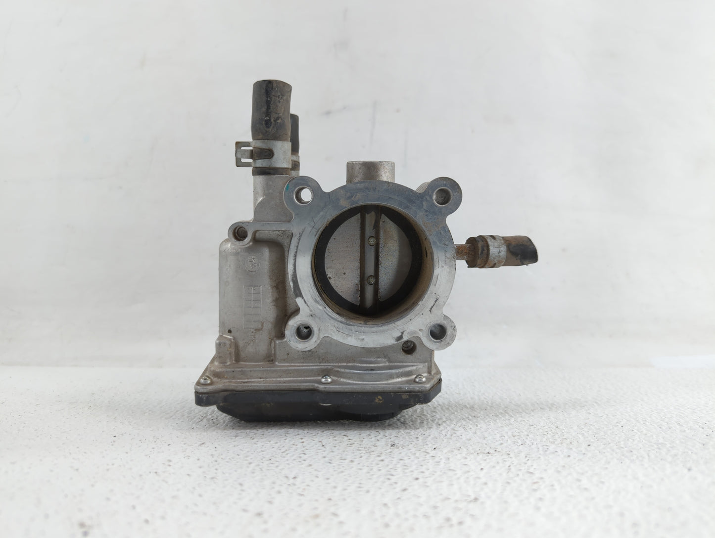 2012-2017 Hyundai Veloster Throttle Body P/N:35100-2B310 5302-1S02, 35100-2B300 Fits Fits 2012 2013 2014 2015 2016 2017 2018