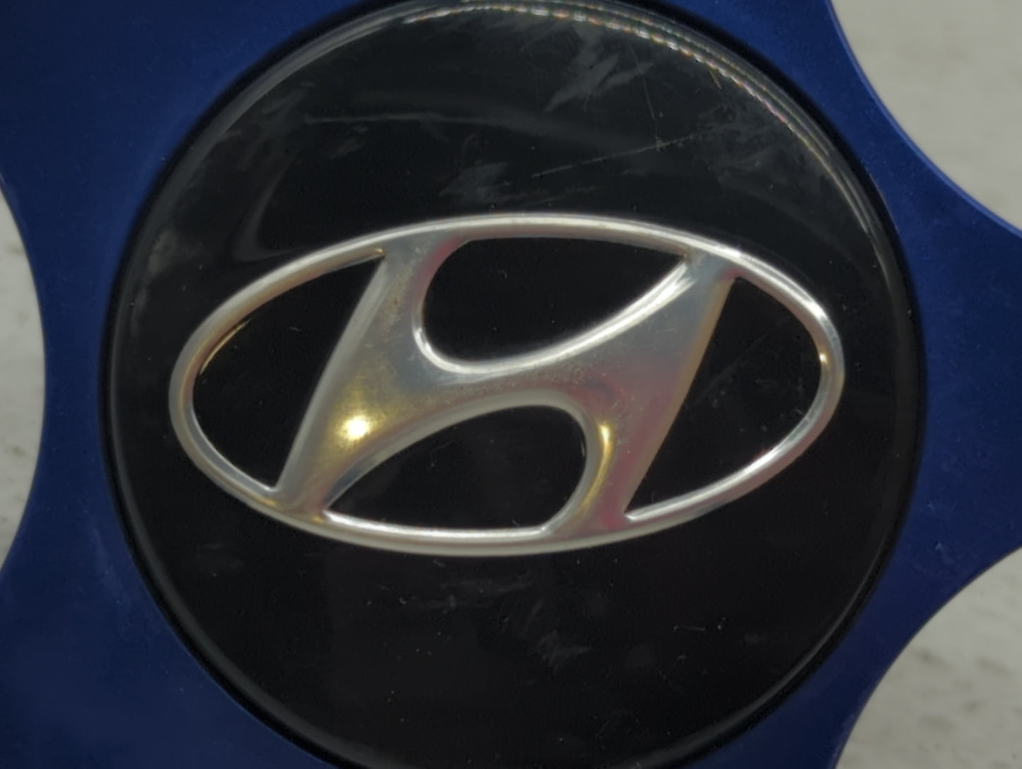 2012 Hyundai Veloster Rim Wheel Center Cap Dark Blue - Oemusedautoparts1.com