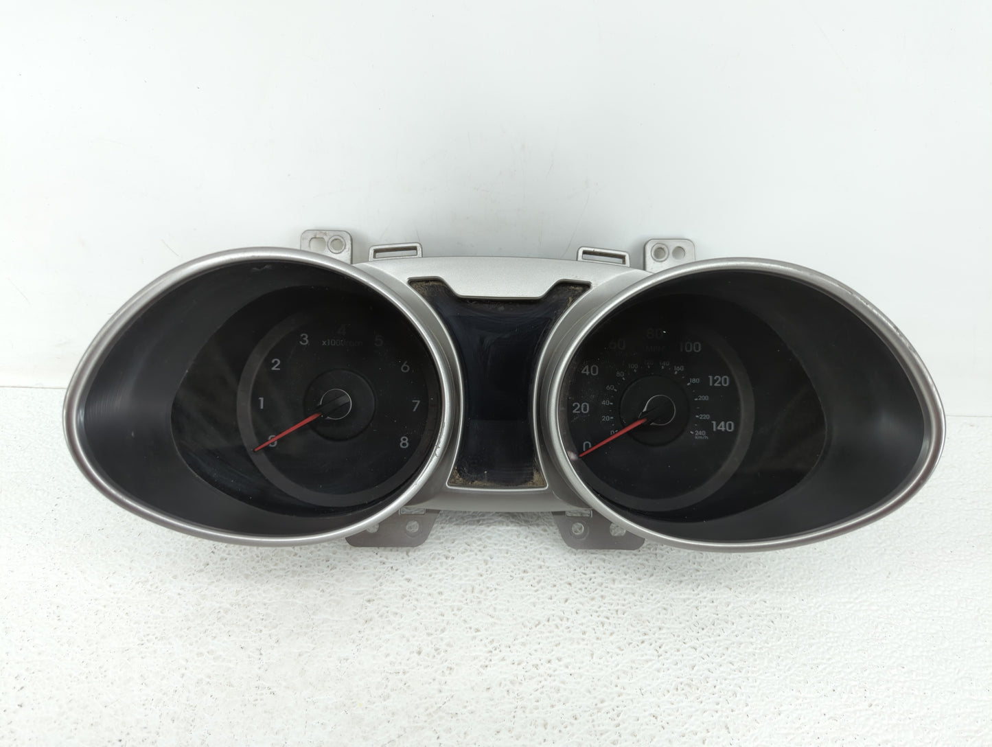 2012-2015 Hyundai Veloster Instrument Cluster Speedometer Gauges P/N:94011-2V331PD5 94011-2V330PD5 Fits Fits 2012 2013 2014 
