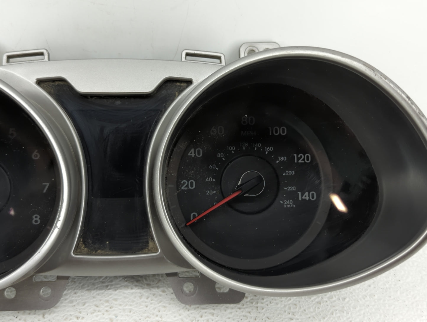 2012-2015 Hyundai Veloster Instrument Cluster Speedometer Gauges P/N:94011-2V331PD5 94011-2V330PD5 Fits Fits 2012 2013 2014 