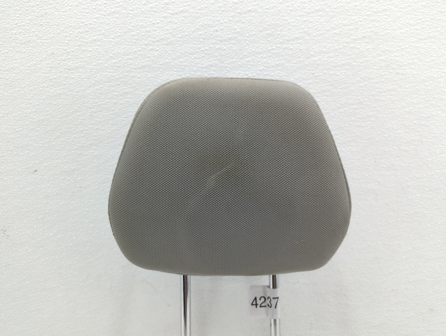 2012-2015 Hyundai Veloster Headrest Head Rest Front Driver Passenger Seat - Oemusedautoparts1.com