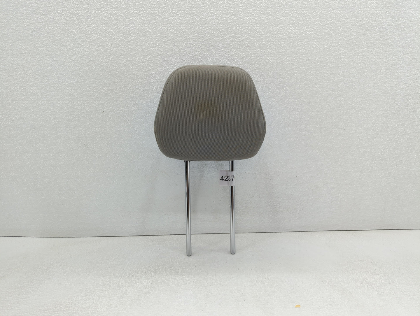 2012-2015 Hyundai Veloster Headrest Head Rest Front Driver Passenger Seat - Oemusedautoparts1.com