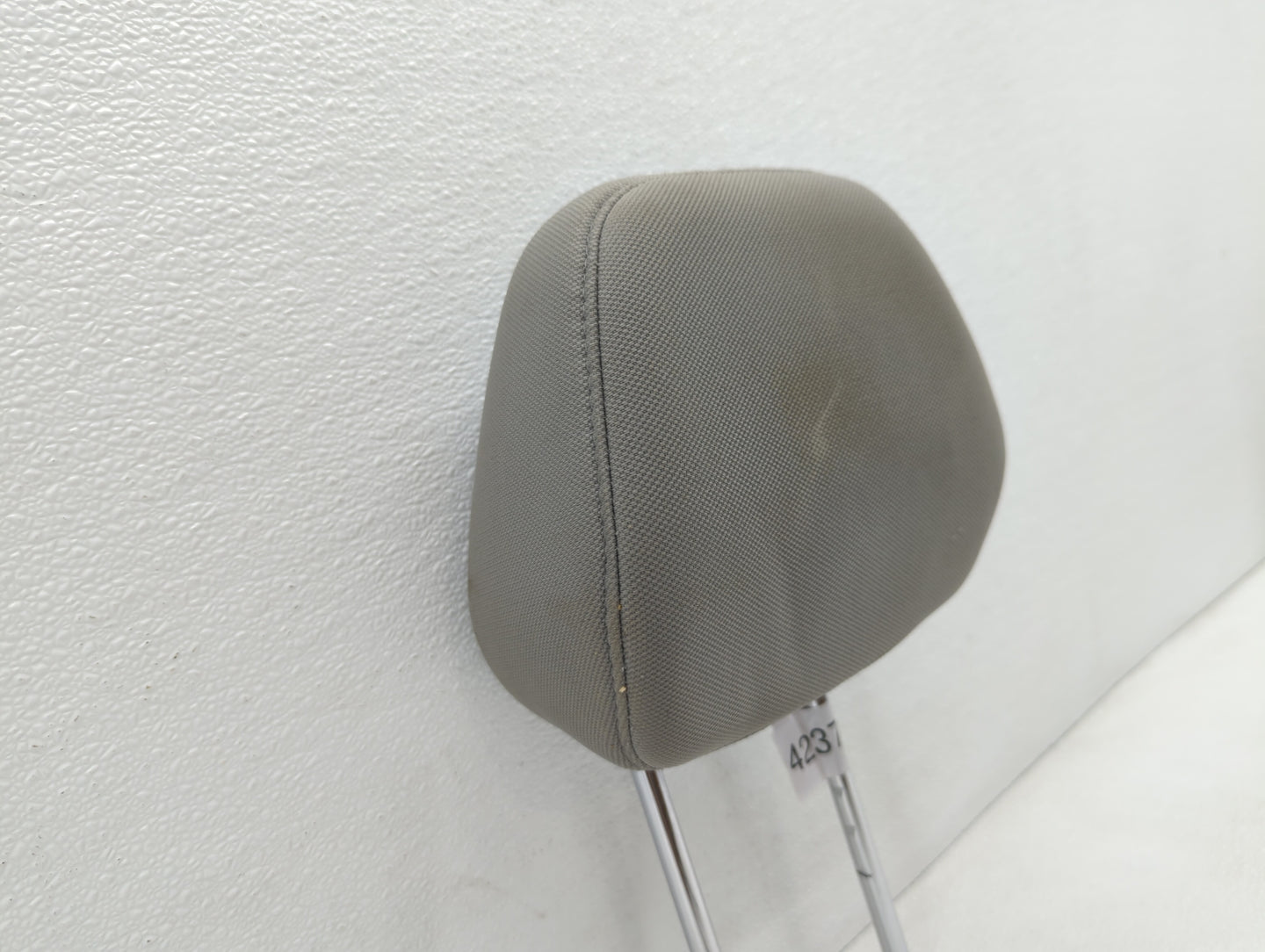 2012-2015 Hyundai Veloster Headrest Head Rest Front Driver Passenger Seat - Oemusedautoparts1.com