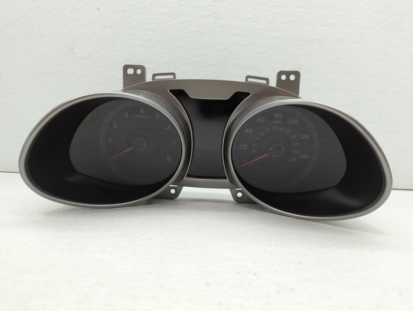 2012-2015 Hyundai Veloster Instrument Cluster Speedometer Gauges P/N:94011-2V331PD5 94011-2V330PD5 Fits Fits 2012 2013 2014 