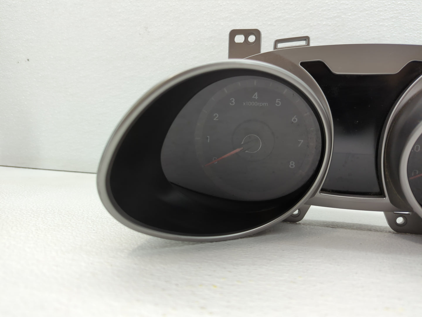 2012-2015 Hyundai Veloster Instrument Cluster Speedometer Gauges P/N:94011-2V331PD5 94011-2V330PD5 Fits Fits 2012 2013 2014 