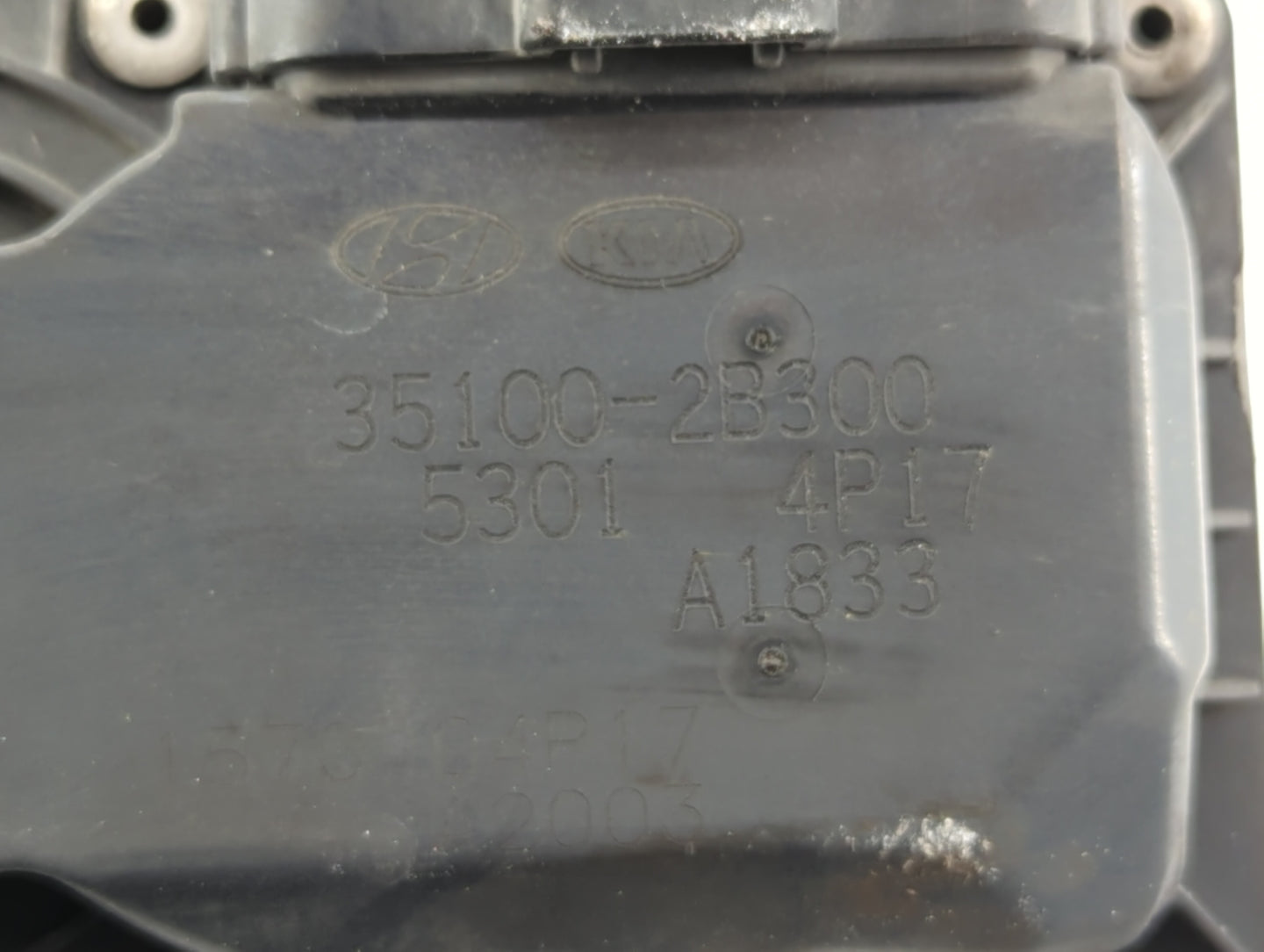 2012 Hyundai Veloster Throttle Body P/N:35100-2B300 Fits OEM Used Auto Parts - Oemusedautoparts1.com