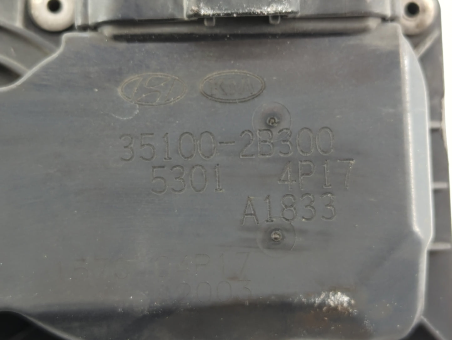 2012 Hyundai Veloster Throttle Body P/N:35100-2B300 Fits OEM Used Auto Parts - Oemusedautoparts1.com