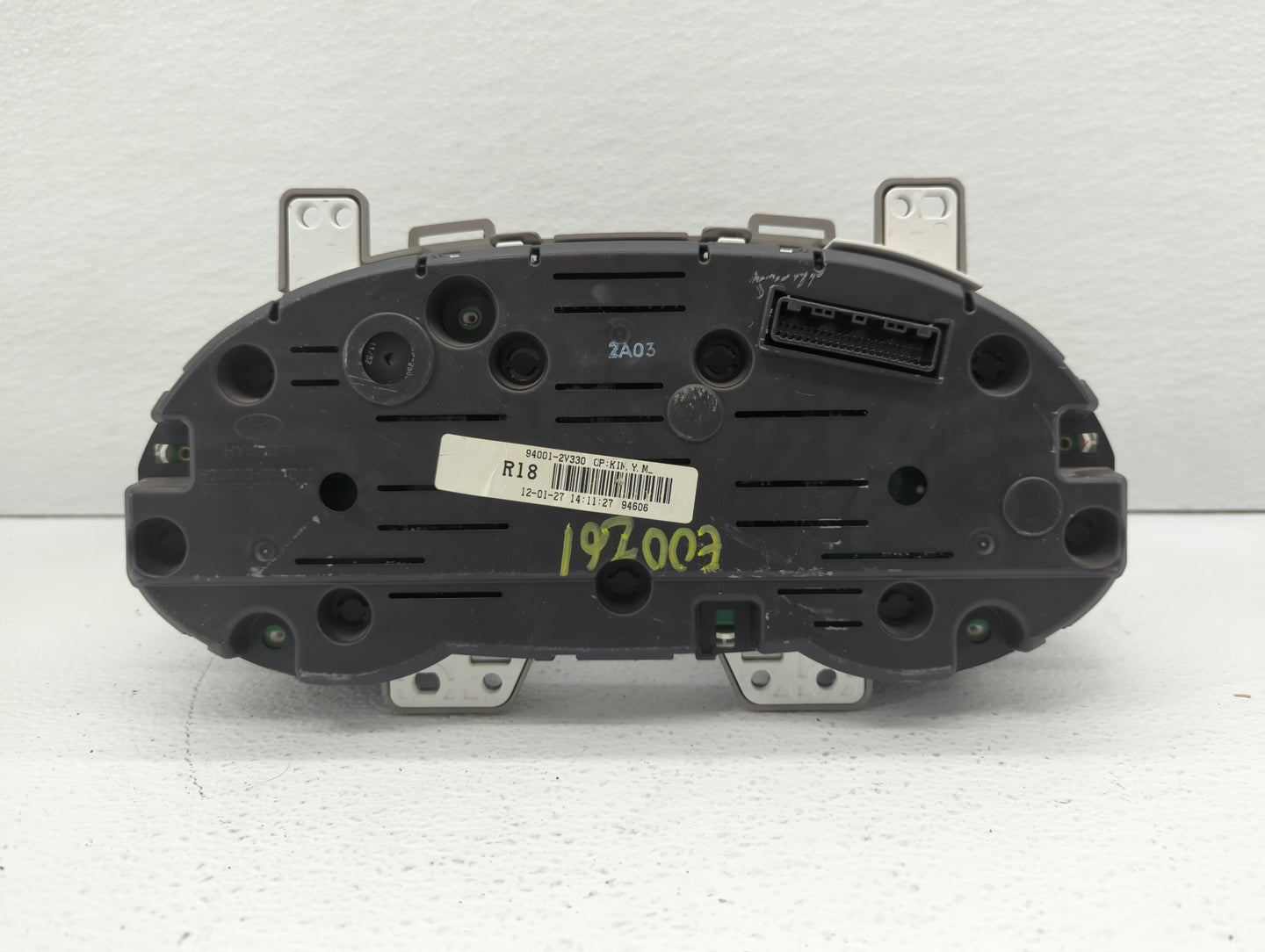 2012-2015 Hyundai Veloster Instrument Cluster Speedometer Gauges P/N:94001-2V330 94011-2V331PD5 Fits Fits 2012 2013 2014 201
