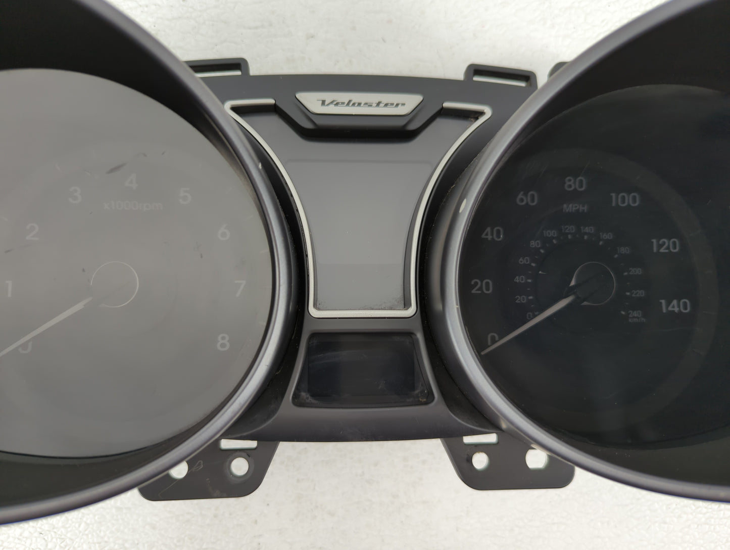 2012-2015 Hyundai Veloster Instrument Cluster Speedometer Gauges P/N:94011-2V330PD5 94001-2V330 Fits Fits 2012 2013 2014 201