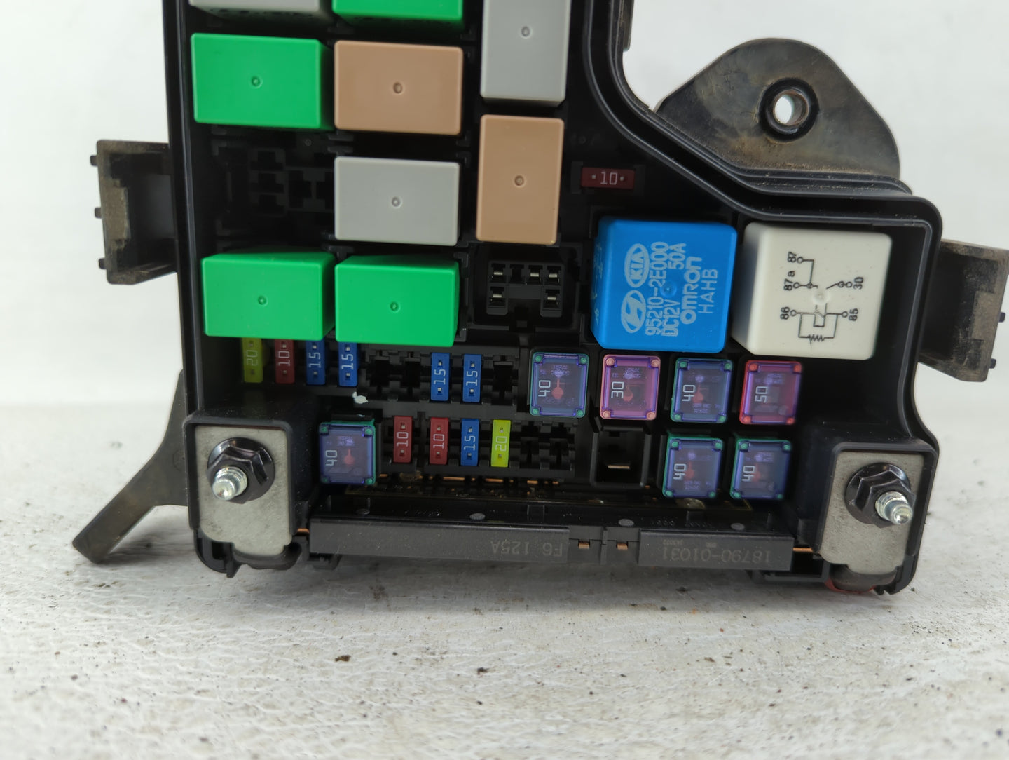 2012-2014 Hyundai Veloster Fusebox Fuse Box Panel Relay Module P/N:91236 2V651 91300-2V012, 91236-2V013 Fits Fits 2012 2013 